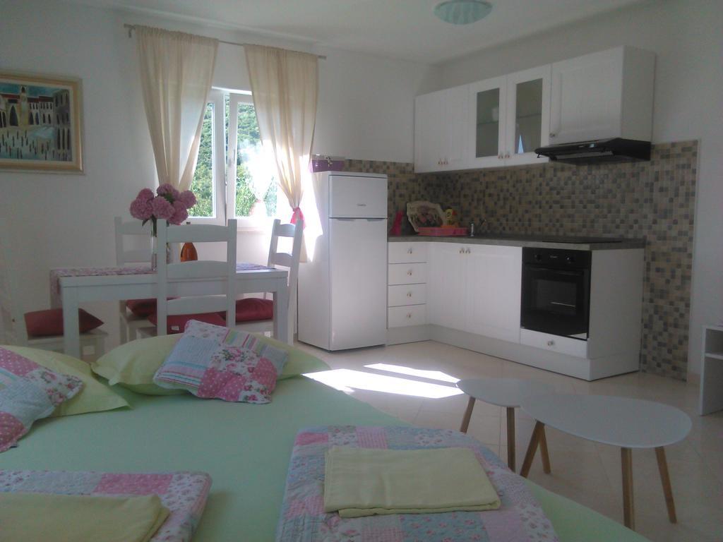 Apartament Baric Kuciste